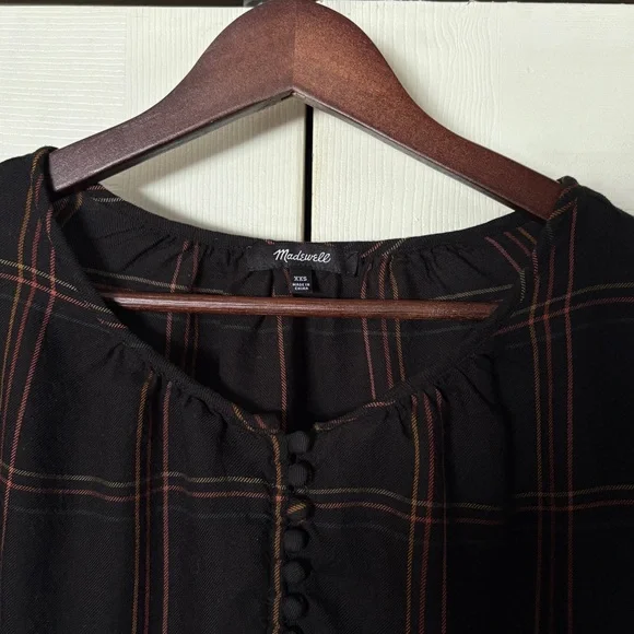 Madewell Shirred Peasant Long Sleeve Half Button Top in Windowpane - True Black - Picture 4 of 9